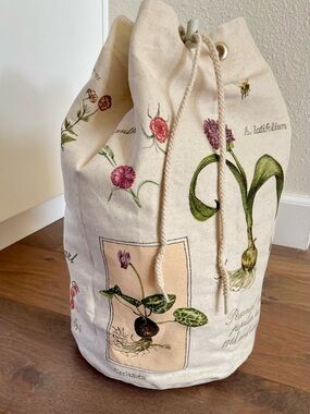 Botanical Cream Canvas Drawstring Cinch Travel Bag Tote with Backpack Straps
